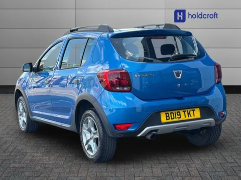 BD19TKT Dacia Sandero Stepway 0.9 TCe Essential 5dr Thumbnail #3