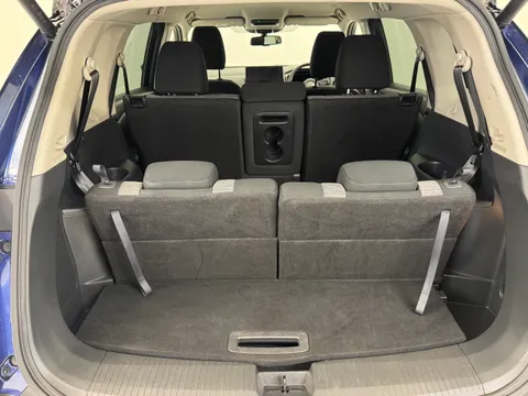 DY25CAO Nissan X-Trail 1.5 MHEV 163 N-Connecta 5dr [7 Seat] Xtronic Thumbnail #13