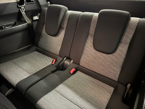 DY25CAO Nissan X-Trail 1.5 MHEV 163 N-Connecta 5dr [7 Seat] Xtronic Thumbnail #16