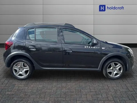 BV20HTK Dacia Sandero Stepway 0.9 TCe Comfort 5dr Thumbnail #6