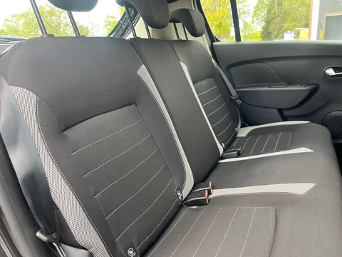 BV20HTK Dacia Sandero Stepway 0.9 TCe Comfort 5dr Thumbnail #10