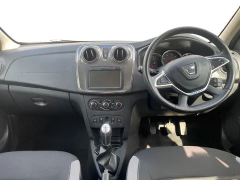 BV20HTK Dacia Sandero Stepway 0.9 TCe Comfort 5dr Thumbnail #11