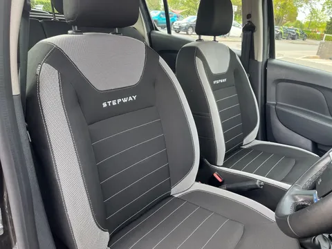 BV20HTK Dacia Sandero Stepway 0.9 TCe Comfort 5dr Thumbnail #23