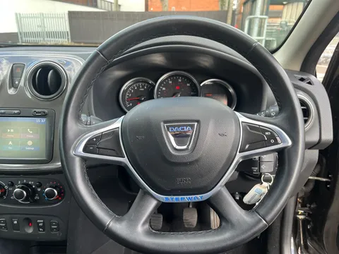 BV20HTK Dacia Sandero Stepway 0.9 TCe Comfort 5dr Thumbnail #29