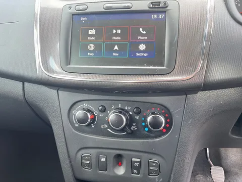 BV20HTK Dacia Sandero Stepway 0.9 TCe Comfort 5dr Thumbnail #30