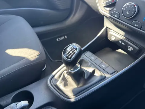 EK25UYE Hyundai i20 1.0T GDi Advance [Nav] 5dr Thumbnail #15