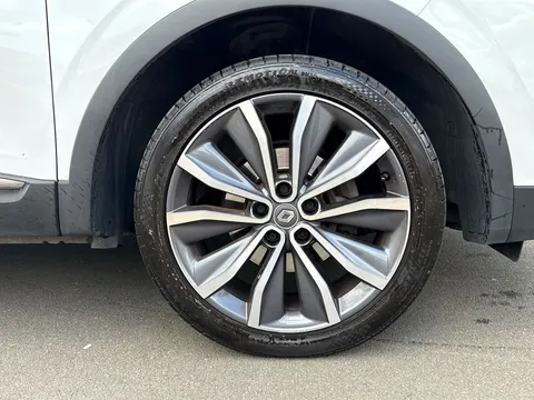 BG69LXA Renault Kadjar 1.3 TCE S Edition 5dr Thumbnail #30