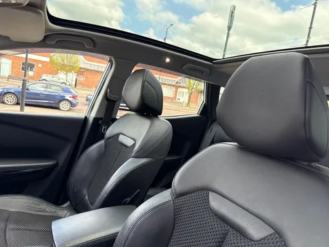BG69LXA Renault Kadjar 1.3 TCE S Edition 5dr Thumbnail #18