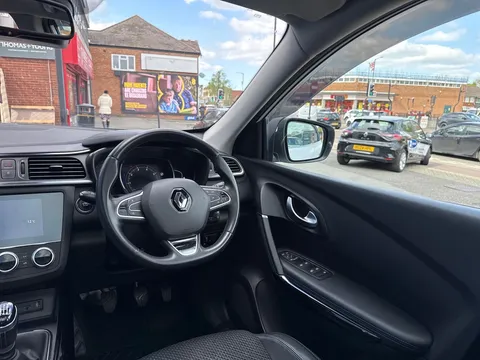 BG69LXA Renault Kadjar 1.3 TCE S Edition 5dr Thumbnail #22