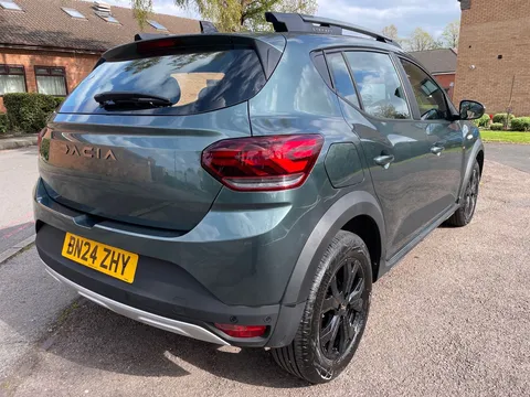BN24ZHY Dacia Sandero Stepway 1.0 TCe Extreme 5dr Thumbnail #18