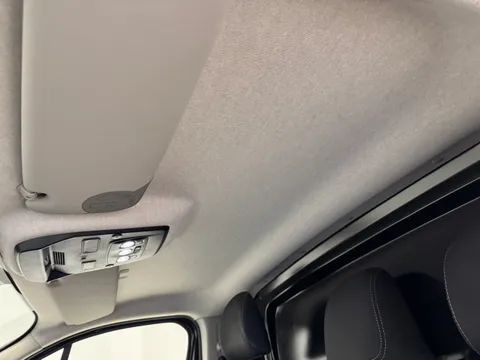 FM23UEJ Renault Trafic SL28 Blue dCi 170 Sport Van EDC Thumbnail #13