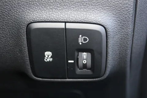 DE75OHA Hyundai i10 1.2 [79] Advance 5dr [Nav] Thumbnail #17