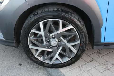 DG71FBO Hyundai Kona 1.6 GDi Hybrid Ultimate 5dr DCT Thumbnail #7