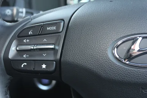 DG71FBO Hyundai Kona 1.6 GDi Hybrid Ultimate 5dr DCT Thumbnail #25