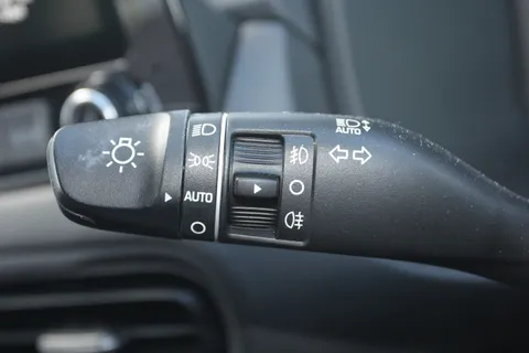 DG71FBO Hyundai Kona 1.6 GDi Hybrid Ultimate 5dr DCT Thumbnail #27