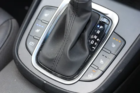 DG71FBO Hyundai Kona 1.6 GDi Hybrid Ultimate 5dr DCT Thumbnail #30