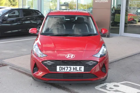 DH73HLE Hyundai i10 1.2 Advance 5dr Thumbnail #2