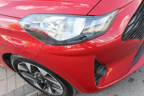 DH73HLE Hyundai i10 1.2 Advance 5dr Thumbnail #11