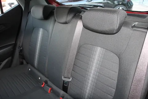 DH73HLE Hyundai i10 1.2 Advance 5dr Thumbnail #15