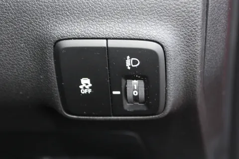 DH73HLE Hyundai i10 1.2 Advance 5dr Thumbnail #19