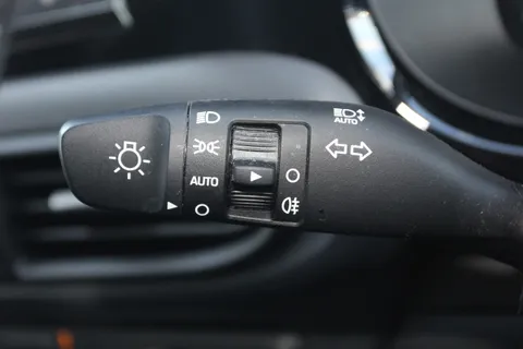 DH73HLE Hyundai i10 1.2 Advance 5dr Thumbnail #23