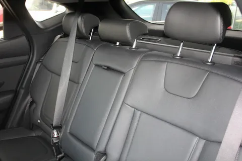 EF25ZKJ Hyundai Tucson 1.6T Plug-in Hybrid Ultimate 5dr Auto Thumbnail #11