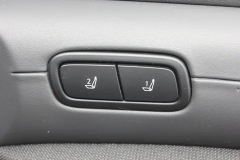 EF25ZKJ Hyundai Tucson 1.6T Plug-in Hybrid Ultimate 5dr Auto Thumbnail #18