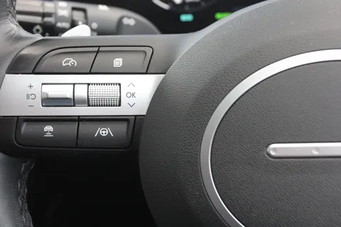 EF25ZKJ Hyundai Tucson 1.6T Plug-in Hybrid Ultimate 5dr Auto Thumbnail #24