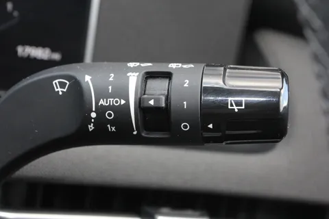 EF25ZKJ Hyundai Tucson 1.6T Plug-in Hybrid Ultimate 5dr Auto Thumbnail #27