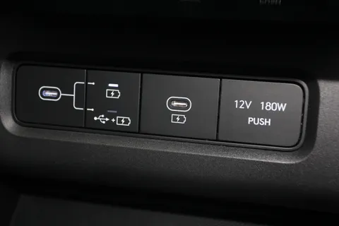 EF25ZKJ Hyundai Tucson 1.6T Plug-in Hybrid Ultimate 5dr Auto Thumbnail #30