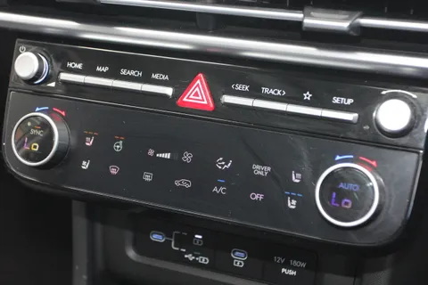 EF25ZKJ Hyundai Tucson 1.6T Plug-in Hybrid Ultimate 5dr Auto Thumbnail #31