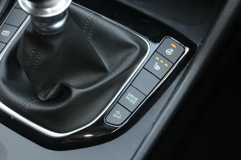 EK22VTE Hyundai Tucson 1.6 TGDi Premium 5dr 2WD Thumbnail #25