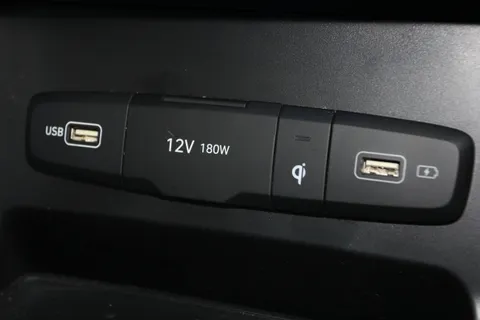 EK22VTE Hyundai Tucson 1.6 TGDi Premium 5dr 2WD Thumbnail #26