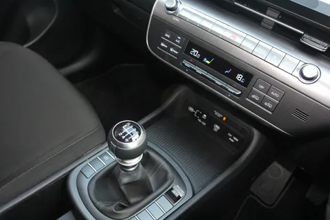 LD25OCO Hyundai Kona 1.0T 100 Advance 5dr Thumbnail #23
