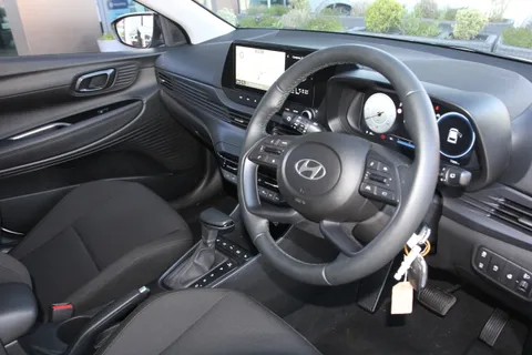 EA25YNV Hyundai i20 1.0T GDi Premium 5dr DCT Thumbnail #16