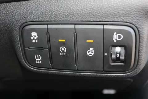 EA25YNV Hyundai i20 1.0T GDi Premium 5dr DCT Thumbnail #17