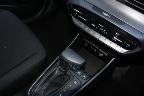 EA25YNV Hyundai i20 1.0T GDi Premium 5dr DCT Thumbnail #23