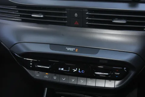 EA25YNV Hyundai i20 1.0T GDi Premium 5dr DCT Thumbnail #26