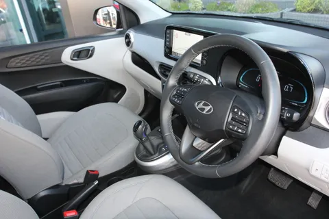 EN25AHP Hyundai i10 1.0 [63] Premium 5dr Auto [Nav] Thumbnail #16