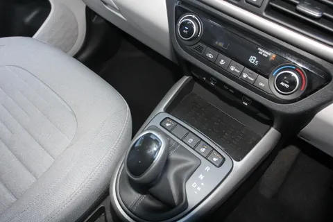EN25AHP Hyundai i10 1.0 [63] Premium 5dr Auto [Nav] Thumbnail #23