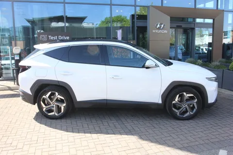 HN23ATF Hyundai Tucson 1.6 TGDi Plug-in Hybrid Ultimate 5dr 4WD Auto Thumbnail #7