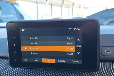 BT23VFR Dacia Jogger 1.6 HEV Extreme SE 5dr Auto Thumbnail #23