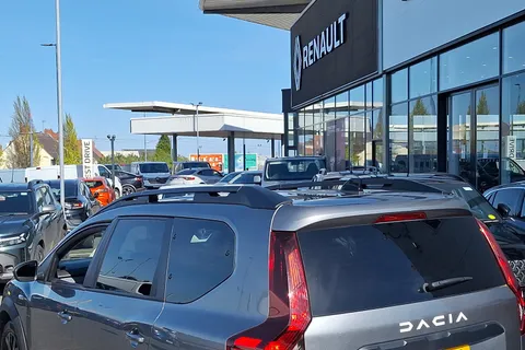 BT23VFR Dacia Jogger 1.6 HEV Extreme SE 5dr Auto Thumbnail #28