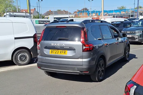 BT23VFR Dacia Jogger 1.6 HEV Extreme SE 5dr Auto Thumbnail #33