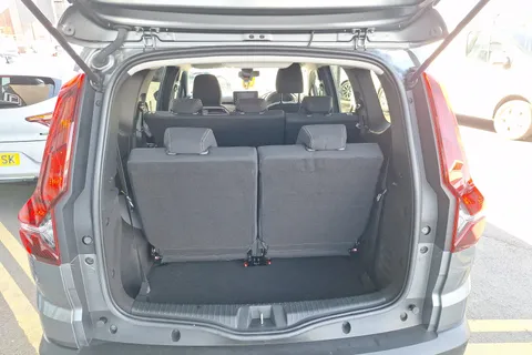 BT23VFR Dacia Jogger 1.6 HEV Extreme SE 5dr Auto Thumbnail #41