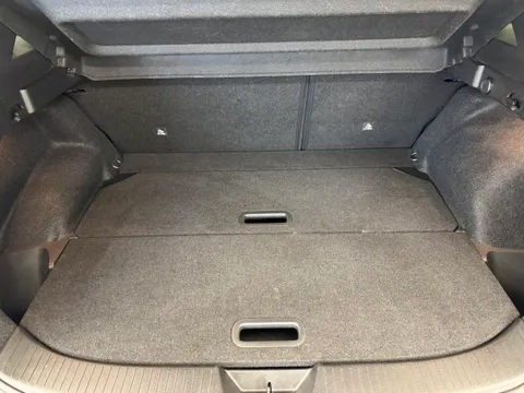 YP22FZY Nissan Qashqai 1.3 DiG-T MH 158 Tekna 5dr Xtronic Thumbnail #11