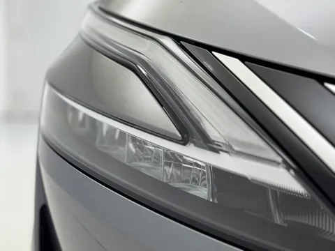 YP22FZY Nissan Qashqai 1.3 DiG-T MH 158 Tekna 5dr Xtronic Thumbnail #36