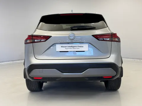 OW72BBZ Nissan Qashqai 1.3 DiG-T MH N-Connecta [Glass Roof] 5dr Thumbnail #8