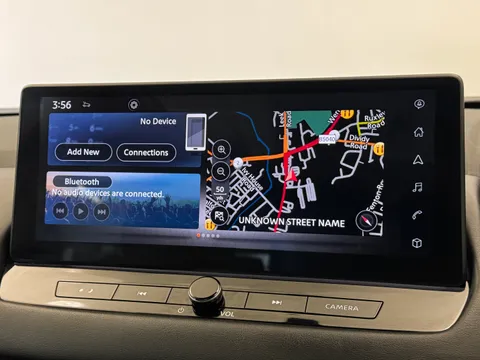 DY24LTO Nissan Qashqai 1.3 DiG-T MH N-Connecta [Glass Roof] 5dr Thumbnail #24