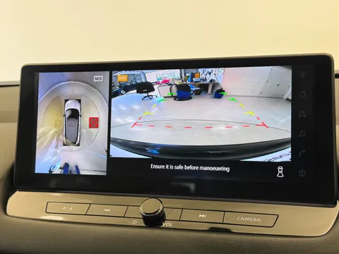 DY24LTO Nissan Qashqai 1.3 DiG-T MH N-Connecta [Glass Roof] 5dr Thumbnail #26